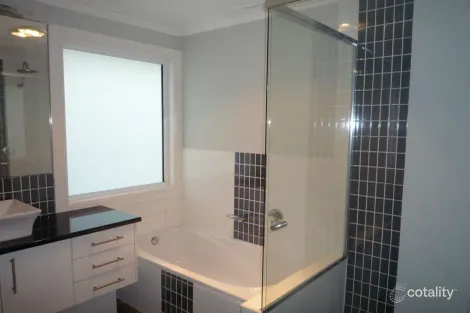 Property photo of 276 Rainbow Street Shorncliffe QLD 4017