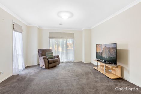 Property photo of 29 Gisborne Way Caroline Springs VIC 3023