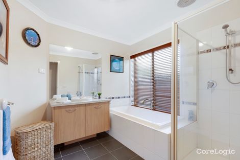 Property photo of 29 Gisborne Way Caroline Springs VIC 3023