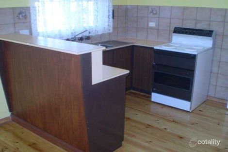 Property photo of 4 Lynn Place Hackham SA 5163