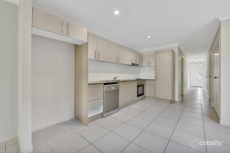 Property photo of 7 Essington Mews Leichhardt QLD 4305