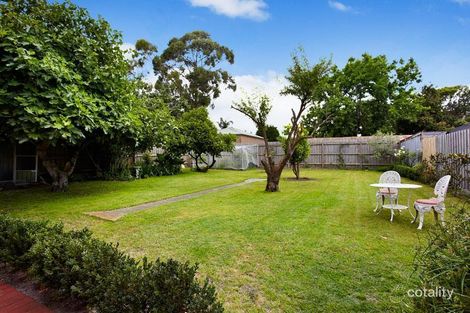 Property photo of 8 Centre Road Carnegie VIC 3163