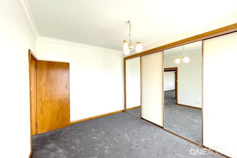 Property photo of 6 Eastleigh Court Newborough VIC 3825