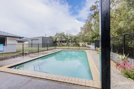 Property photo of 2 Bayview Drive Yamba NSW 2464