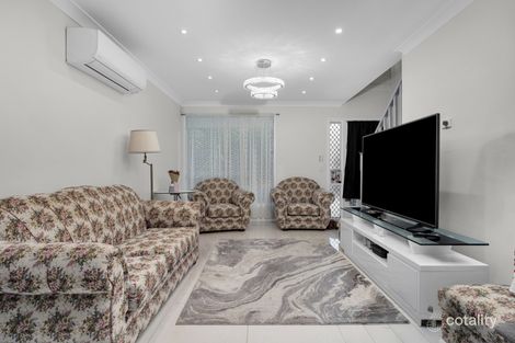 Property photo of 14 Aristida Circuit Mount Annan NSW 2567