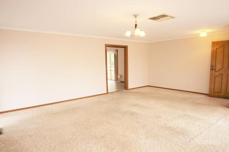 Property photo of 2/23A Pickworth Drive Mill Park VIC 3082