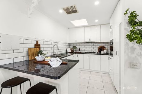 Property photo of 1 Amber Court Pascoe Vale VIC 3044