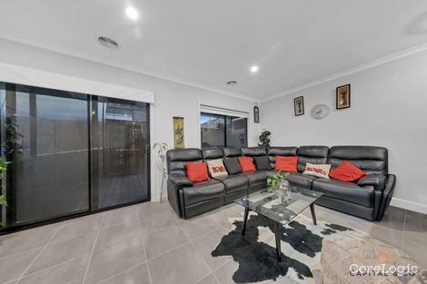 Property photo of 12 Savernake Road Mickleham VIC 3064