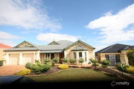 20 Carlisle Ct, Hallett Cove, SA 5158