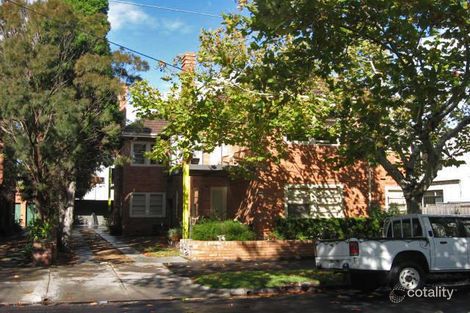 Property photo of 53 Foam Street Elwood VIC 3184