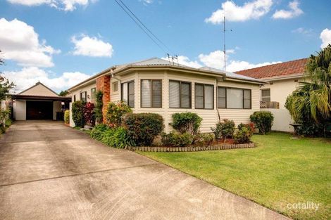 17 Meads Ave, Tarrawanna, NSW 2518
