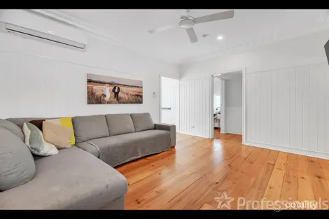 Property photo of 95 Stafford Street Silkstone QLD 4304