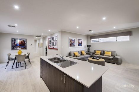 Property photo of 705 Sciano Avenue Success WA 6164