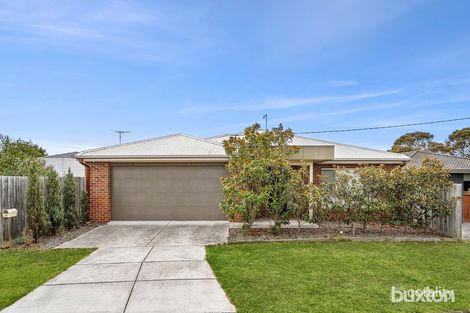 12a Konrads Cres, Highton, VIC 3216