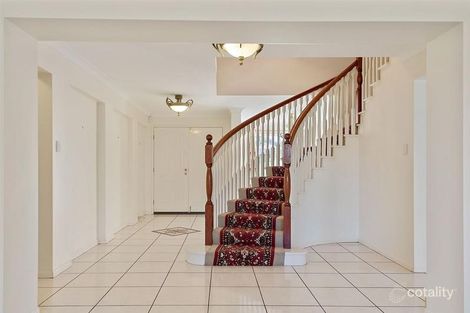 Property photo of 8 Sarabah Close Calamvale QLD 4116