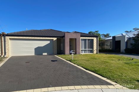 21 Hoypoy Gdns, Darch, WA 6065