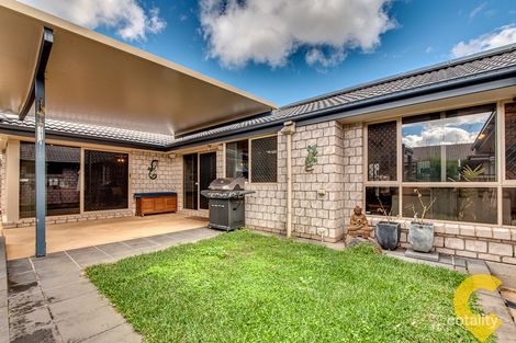 Property photo of 18 Hatia Place Kuraby QLD 4112