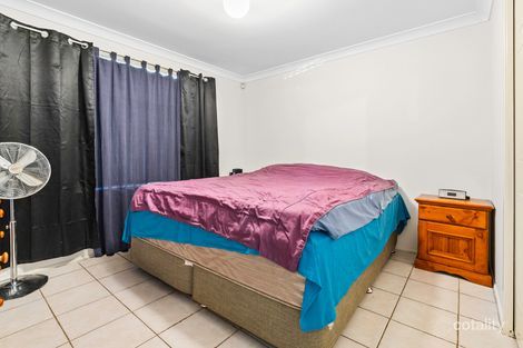 Property photo of 9 Orchid Place Macquarie Fields NSW 2564