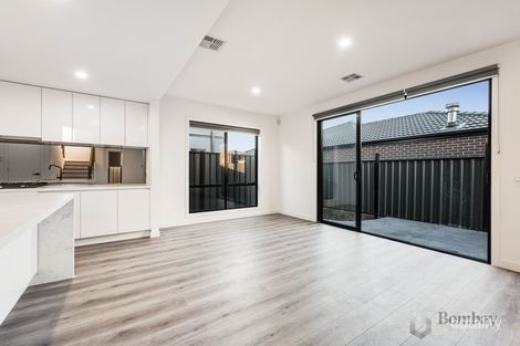 Property photo of 40 Coolamon Drive Craigieburn VIC 3064