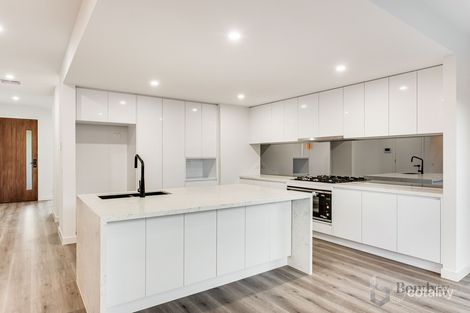 Property photo of 40 Coolamon Drive Craigieburn VIC 3064