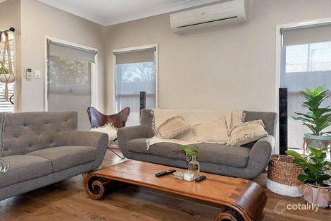 Property photo of 2/124C Holberton Street Newtown QLD 4350
