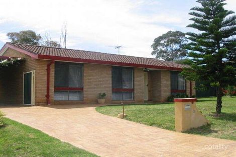 26 Currawong St, Ingleburn, NSW 2565