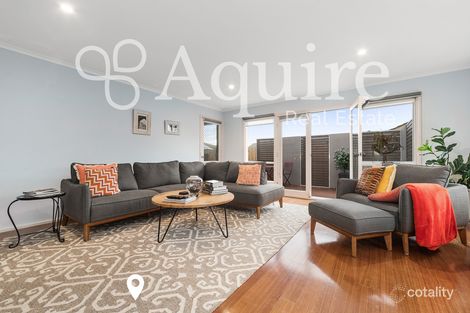 1/2 Beach Gr, Mornington, VIC 3931