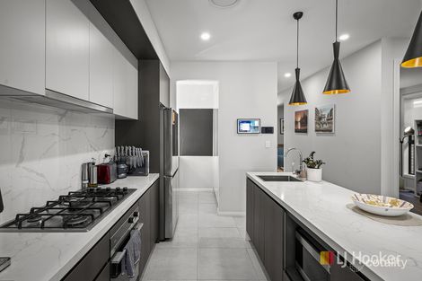 Property photo of 31 Garreffa Street Riverstone NSW 2765