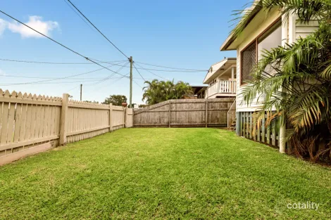 Property photo of 30 Hale Street Margate QLD 4019