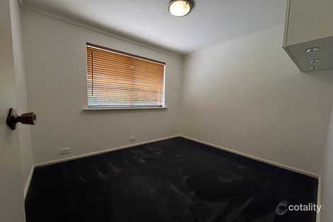 Property photo of 4 Manbari Crescent Wanneroo WA 6065
