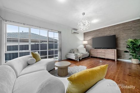 Property photo of 9 Guildford Drive Doncaster East VIC 3109