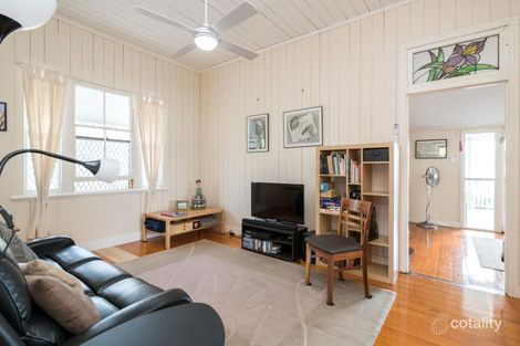 Property photo of 25 Vowles Red Hill QLD 4059