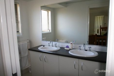 Property photo of 14 Easy Street Loganholme QLD 4129