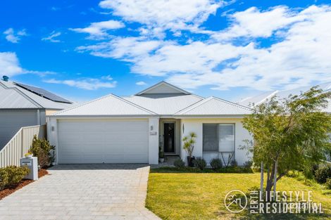 Property photo of 16 Seabreeze Drive Yanchep WA 6035