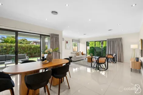 Property photo of 11 Eric Wright Street Forde ACT 2914