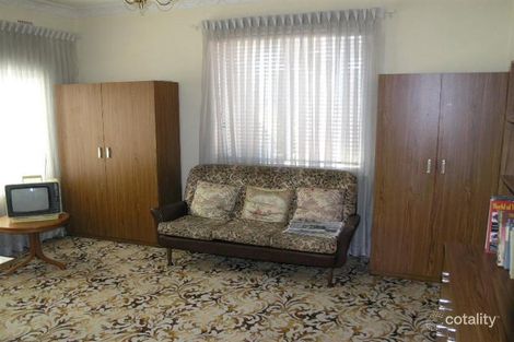 Property photo of 188 Juno Parade Greenacre NSW 2190