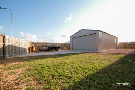Property photo of 26-30 Ashmore Crescent Burdell QLD 4818