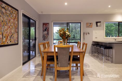 Property photo of 2 Glen Road Cockatoo VIC 3781