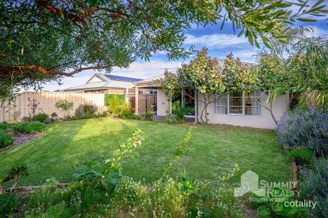 Property photo of 3 Pyrite Way Dalyellup WA 6230