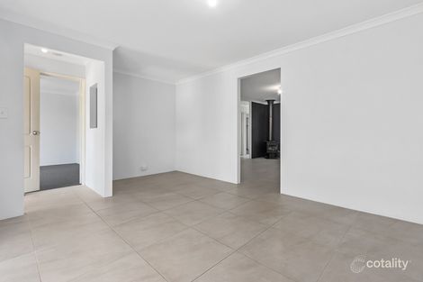 Property photo of 5 Madge Way Leda WA 6170
