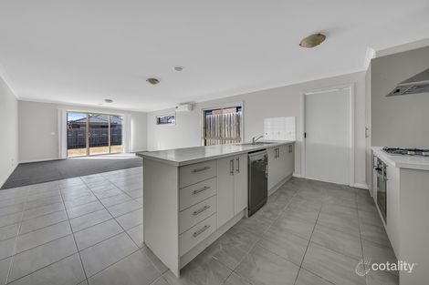 Property photo of 10 Clarice Crescent Brookfield VIC 3338
