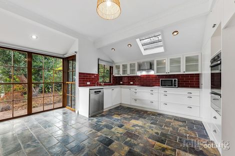 Property photo of 185 Rattray Road Montmorency VIC 3094