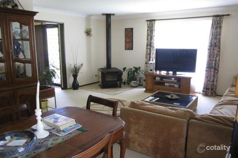 Property photo of 4 Bale Close Valla NSW 2448