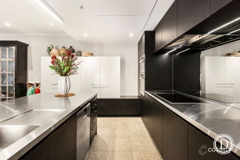 Property photo of 301/350 La Trobe Street Melbourne VIC 3000