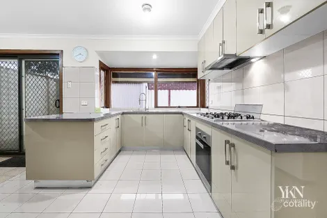 Property photo of 51 Grantham Parade St Albans VIC 3021