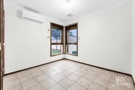 Property photo of 51 Grantham Parade St Albans VIC 3021