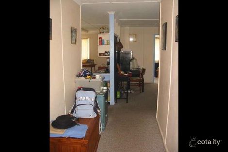 Property photo of 16 Lithgow Street Wynnum QLD 4178