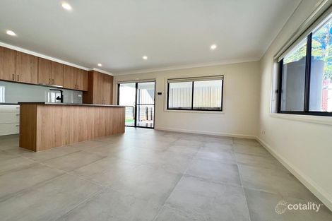 Property photo of 2 Demetrius Road Rosemeadow NSW 2560