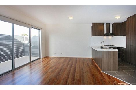 Property photo of 6/5 Thomas Carr Drive Tarneit VIC 3029