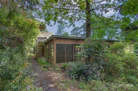 11 Haylock Ave, Cockatoo, VIC 3781